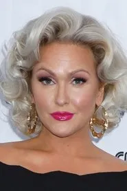 Jenn Lyon